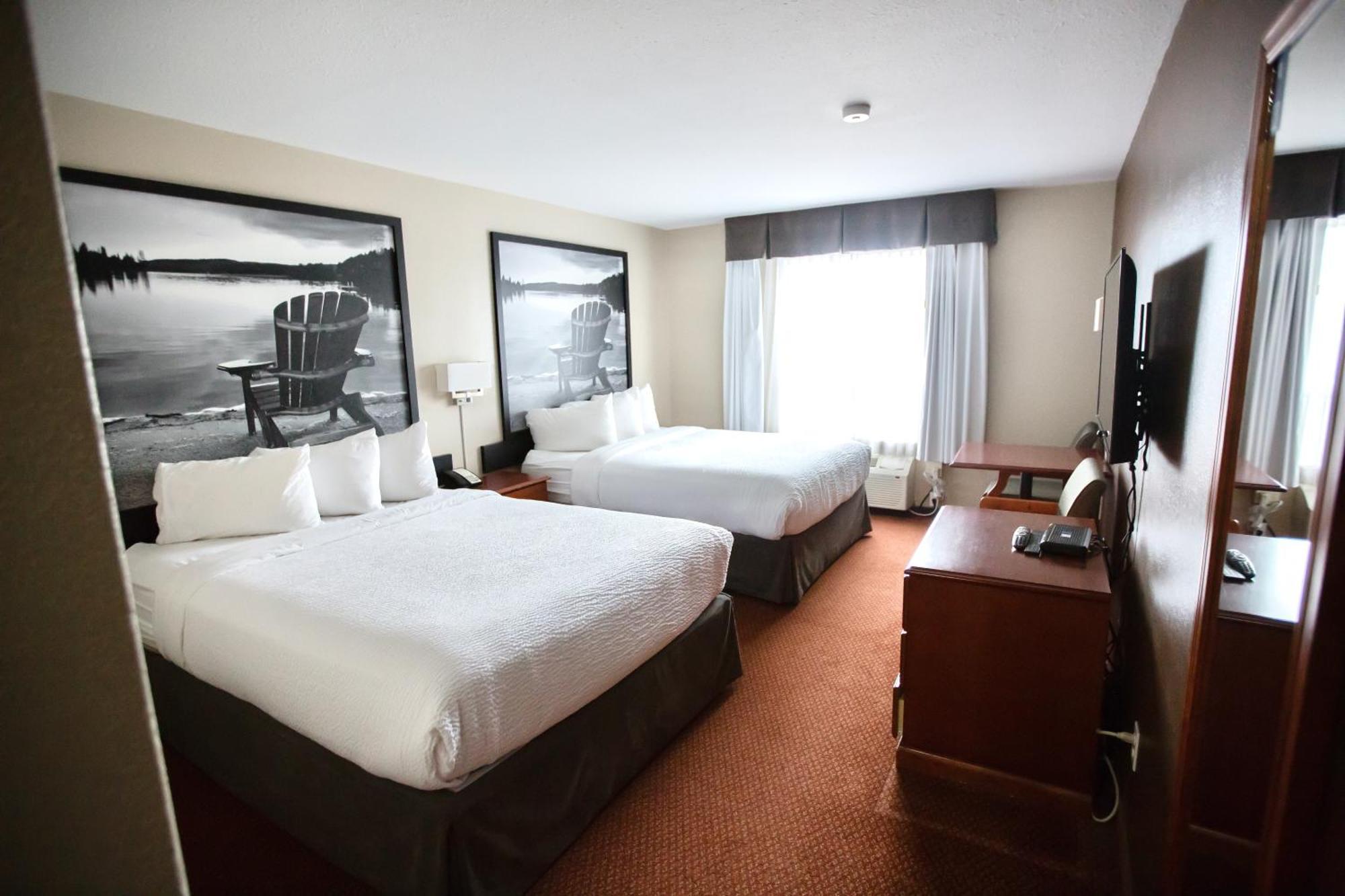 Super 8 By Wyndham Whitecourt Hotel Exterior photo
